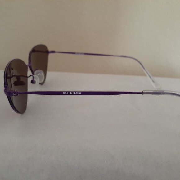 Balenciaga Cat Eye Sunglasses - Picture 4 of 16